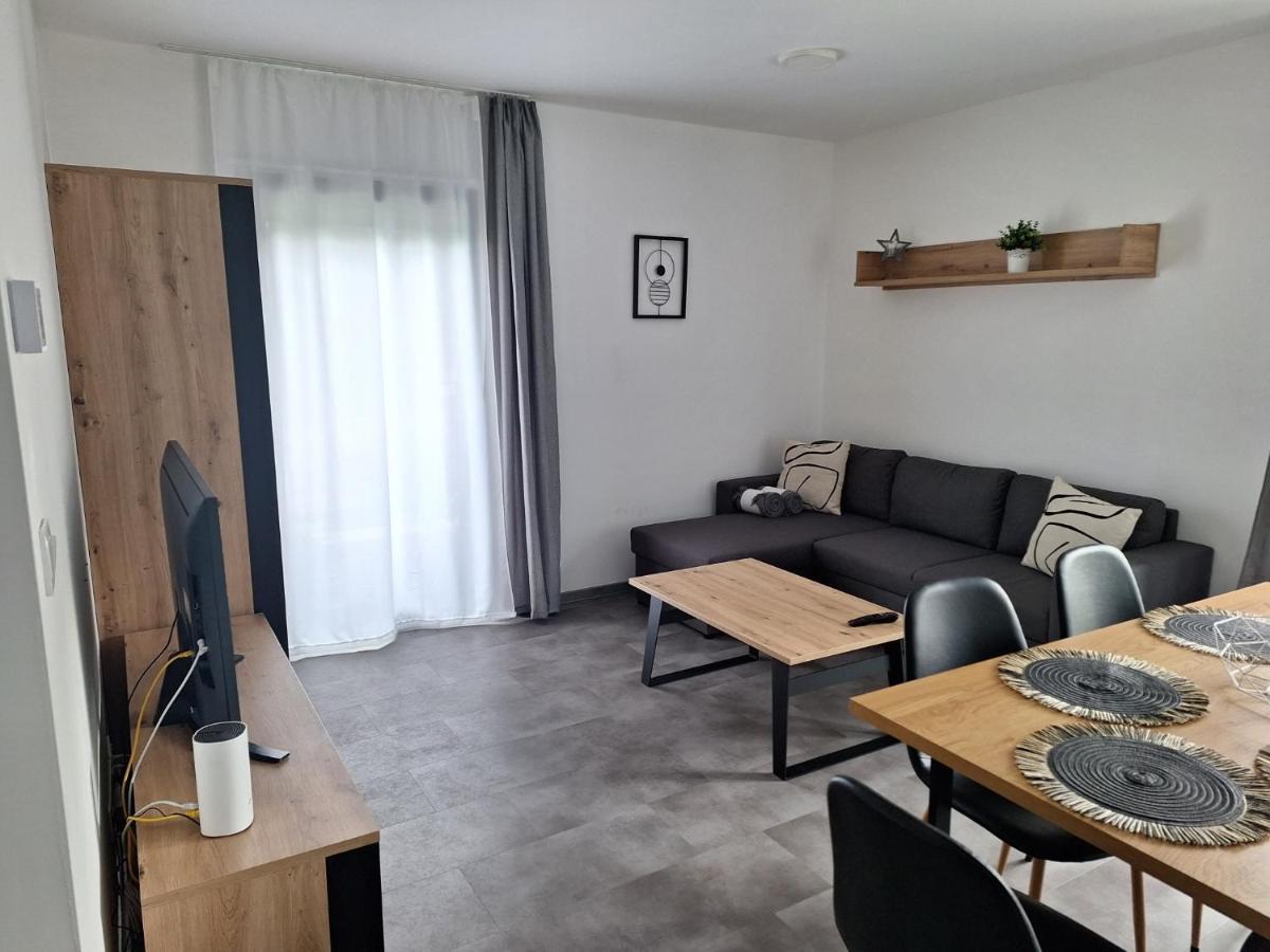 Mb Apartmany Lipno Lipno nad Vltavou Exterior photo